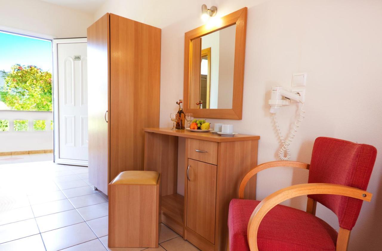 Hotel Filia Тасос Экстерьер фото